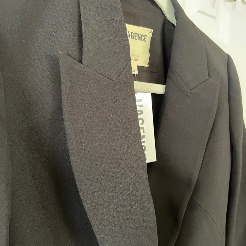 L'Agence Chamberlain Black Blazer with Bling Cuffs and Front Pockets Size 2 - Picture 3 of 9